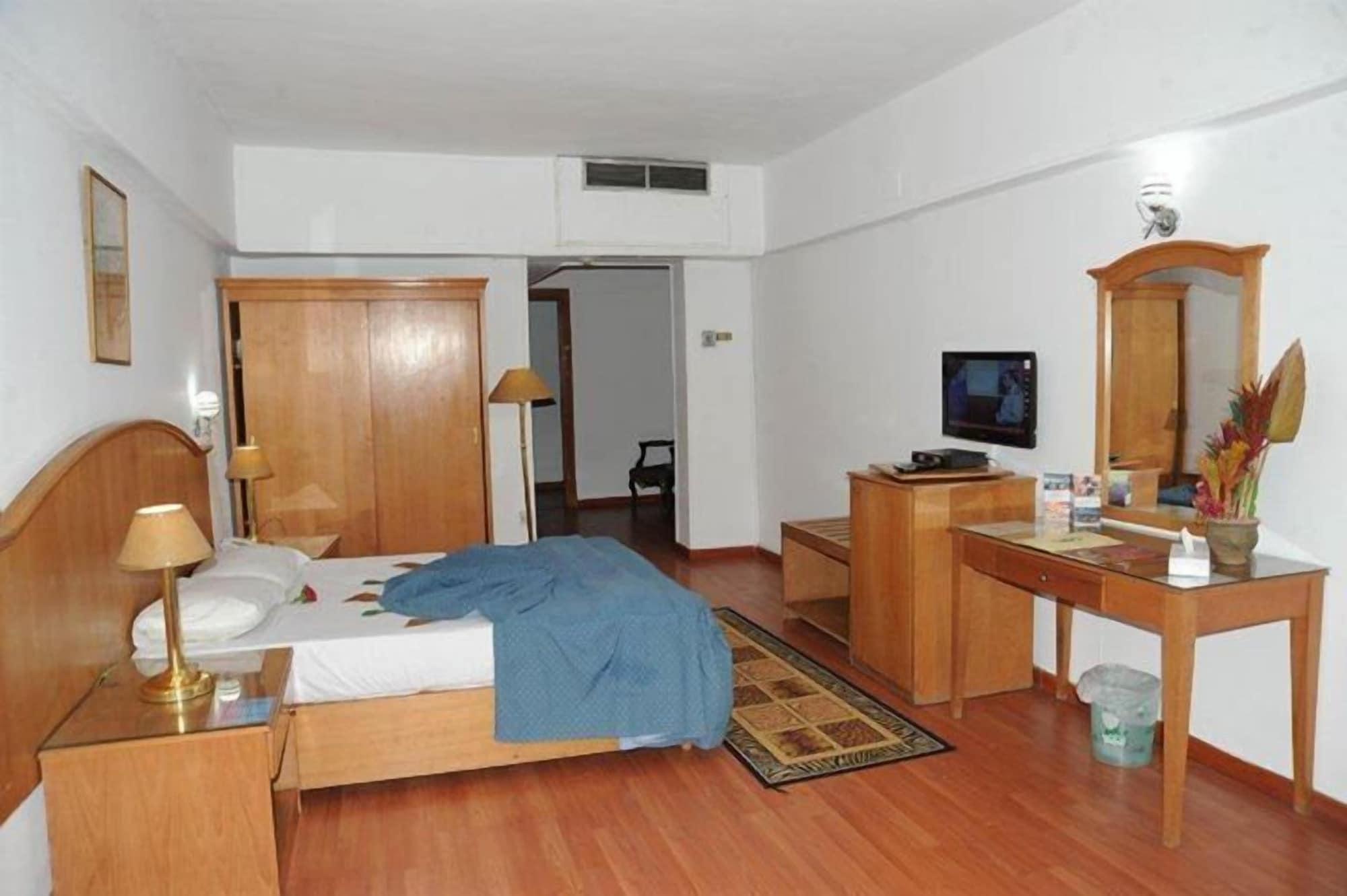 Pyramids Plaza Hotel Giza Екстер'єр фото