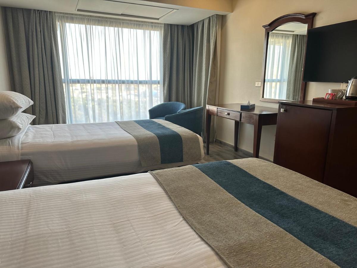 Pyramids Plaza Hotel Giza Екстер'єр фото